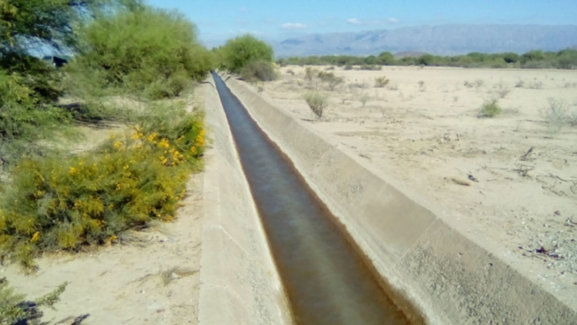 Comenzó un plan de mejoras en el suministro de agua para riego, largamente esperado en la Colonia Fiscal Sarmiento