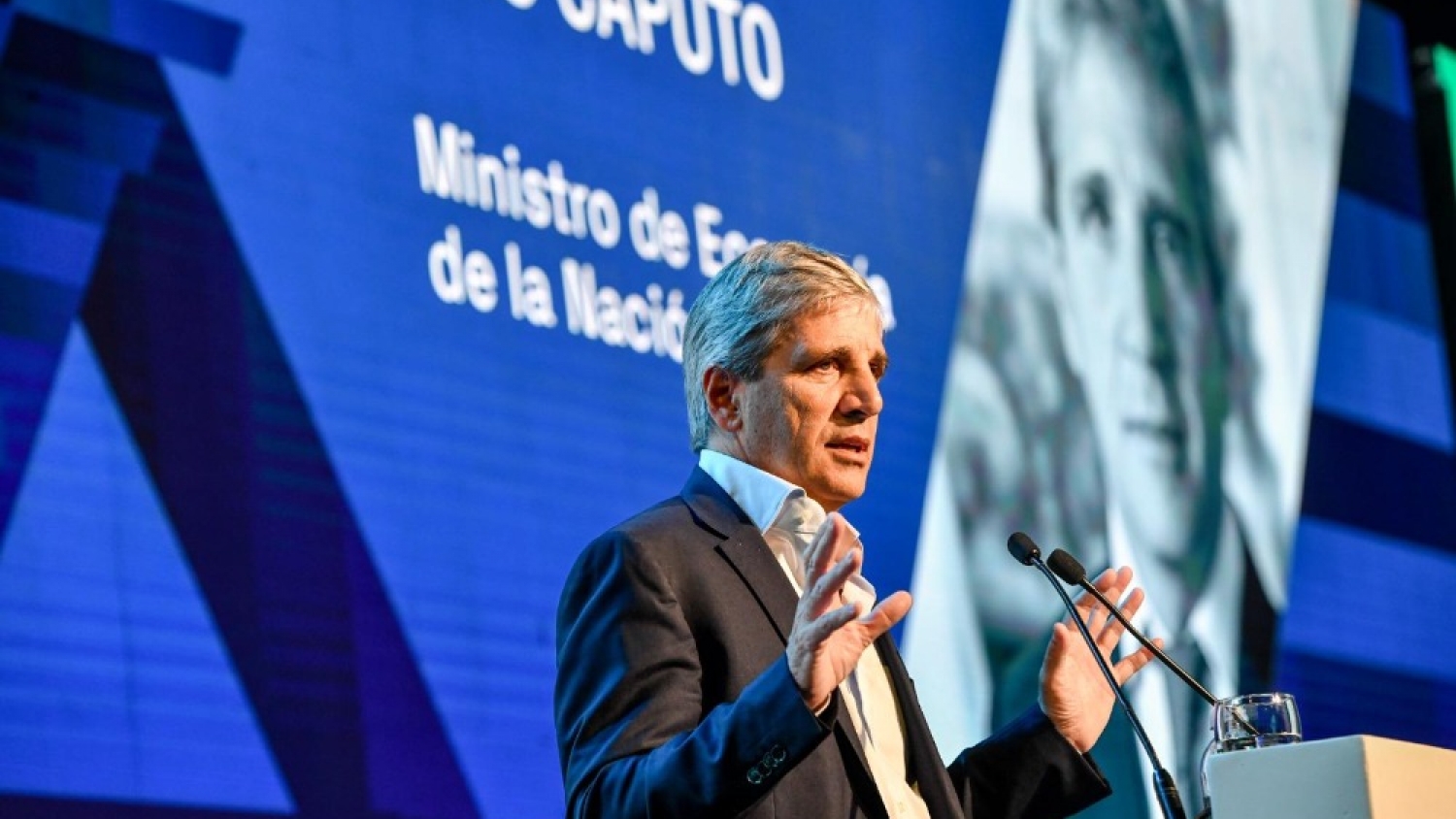 Caputo impulsa un nuevo acuerdo fiscal para fortalecer la cooperación con las provincias