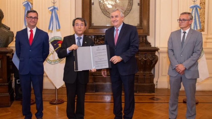 El Gobernador recibió al embajador de la República de Corea