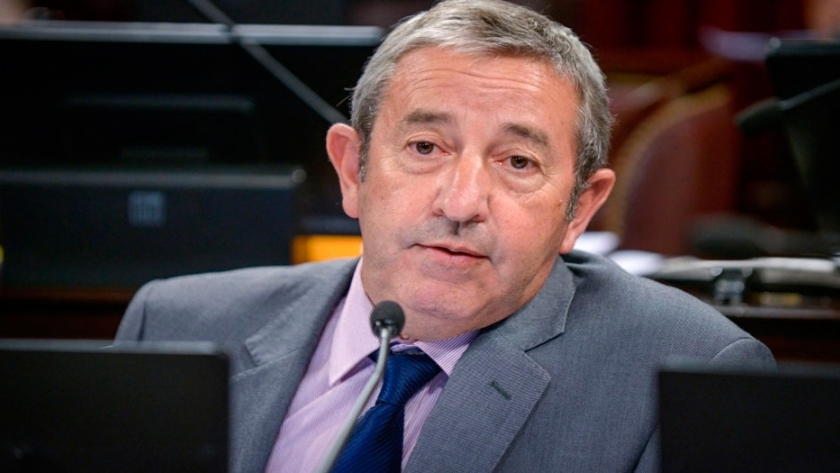 Julio Cobos: &quotSubir las retenciones sería un error&quot