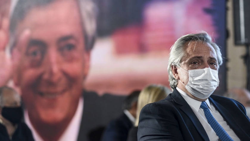 Alberto Fernández: "Mi deber es venir a terminar con la tarea que empezó Néstor y que siguió Cristina"