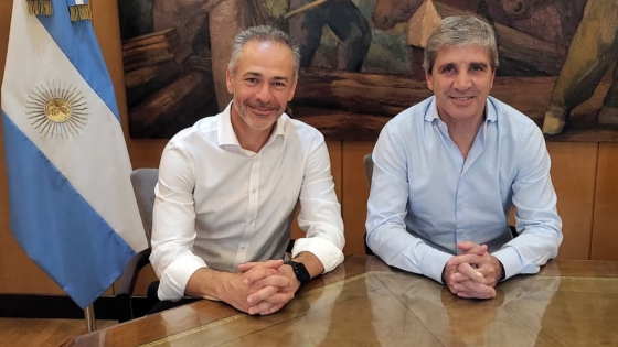 El Gobierno refuerza su estrategia monetaria: fuerte renovación de deuda y guiños al mercado