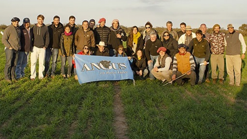 El Ateneo de la Asociación Argentina de Angus estrena nuevas autoridades