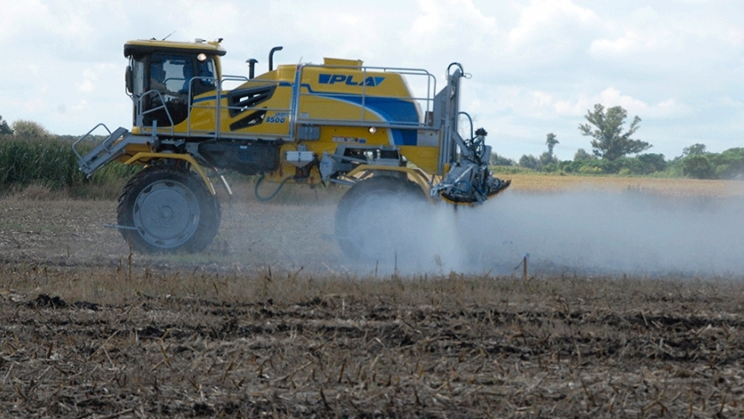 Profundizan los controles en la aplicación de agroquímicos