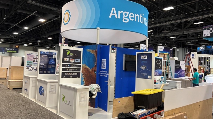 Argentina consolida su presencia en el mayor evento de tecnología espacial satelital en Estados Unidos