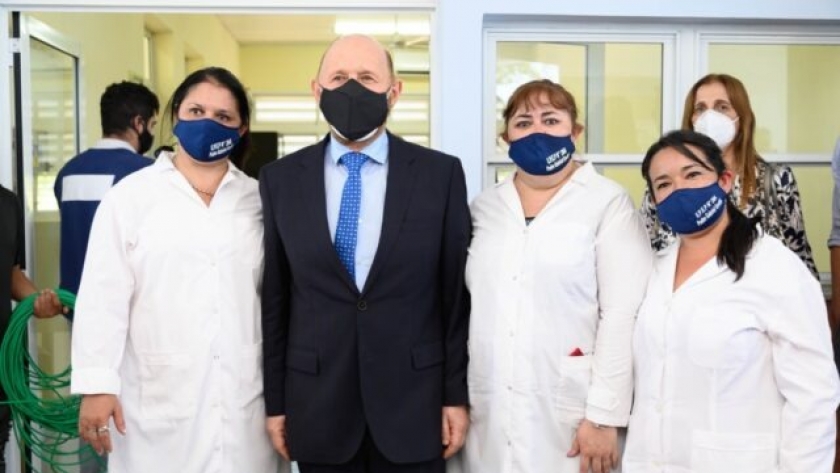 Gildo Insfrán saludó a los maestros y maestras en su día