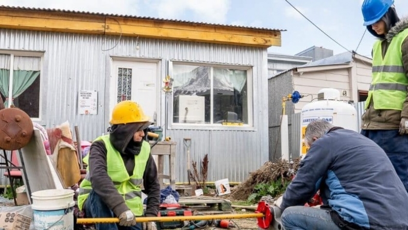 El Gobierno inició los trabajos para dotar de gas natural a más de 70 familias