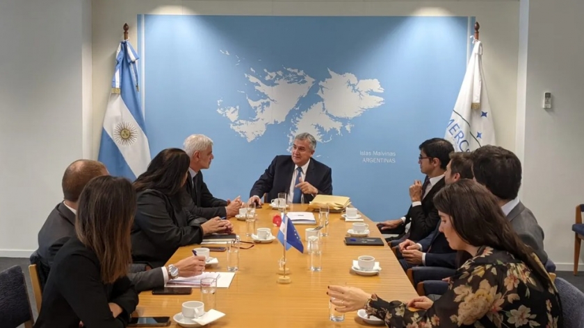 Morales inició una visita oficial a la Unión Europea