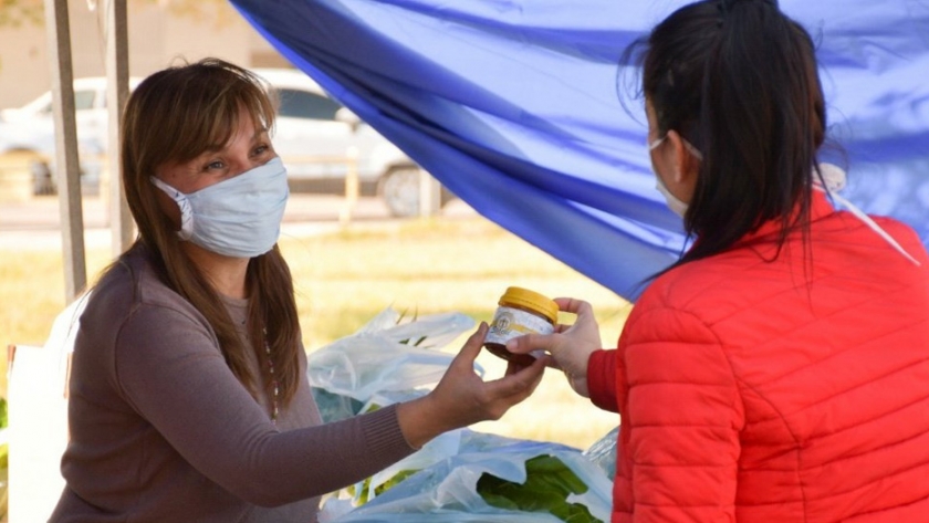 Creación del Programa de producción y comercialización de alimentos chaqueños
