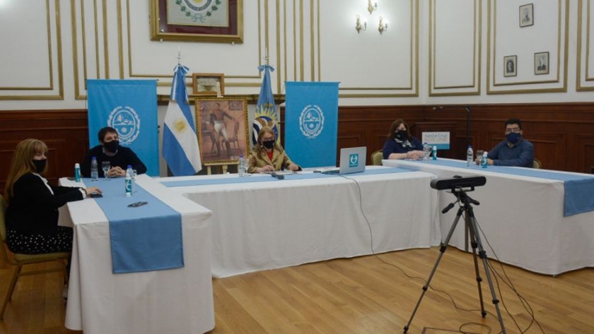 Alicia firmó convenio con Nación para avanzar en la modernización del Estado