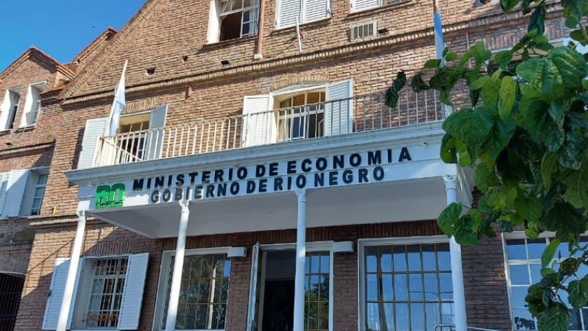 La Provincia buscará refinanciar nuevamente sus bonos en pesos