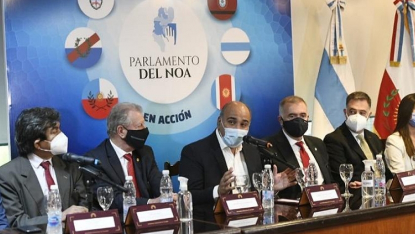Miembros del ParlaNOA debaten en Tucumán sobre la Ley de Biocombustible