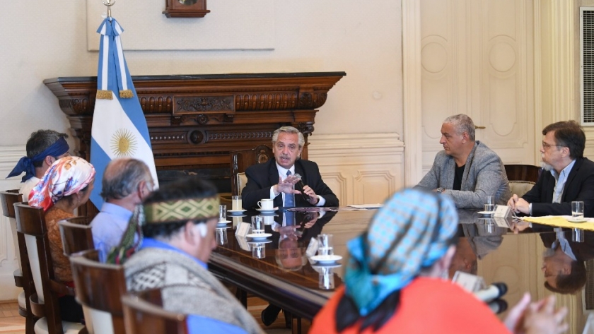 El presidente recibió a integrantes de la comunidad Mapuche del territorio Williche