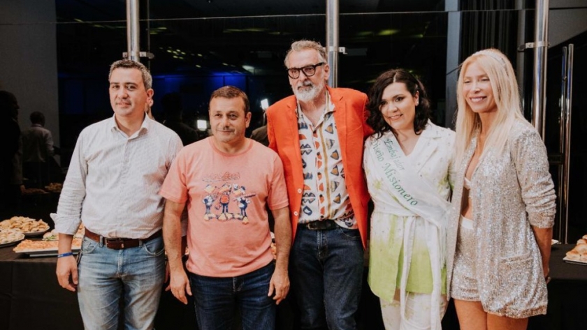 Cataratas day: Herrera Ahuad acompañó la gala final la ruta del diseño misionero