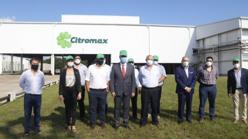 En Tucumán, Capitanich recorrió empresas locales para analizar la integración comercial estratégica del Norte Grande