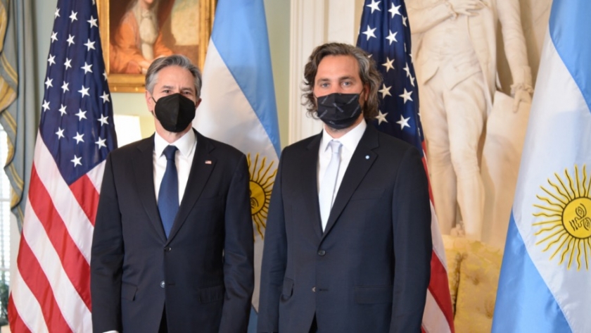 Cafiero reiteró que Argentina necesita crecer para poder pagar y Blinken afirmó que apoya firmemente las negociaciones con el FMI y aspira a una resolución positiva