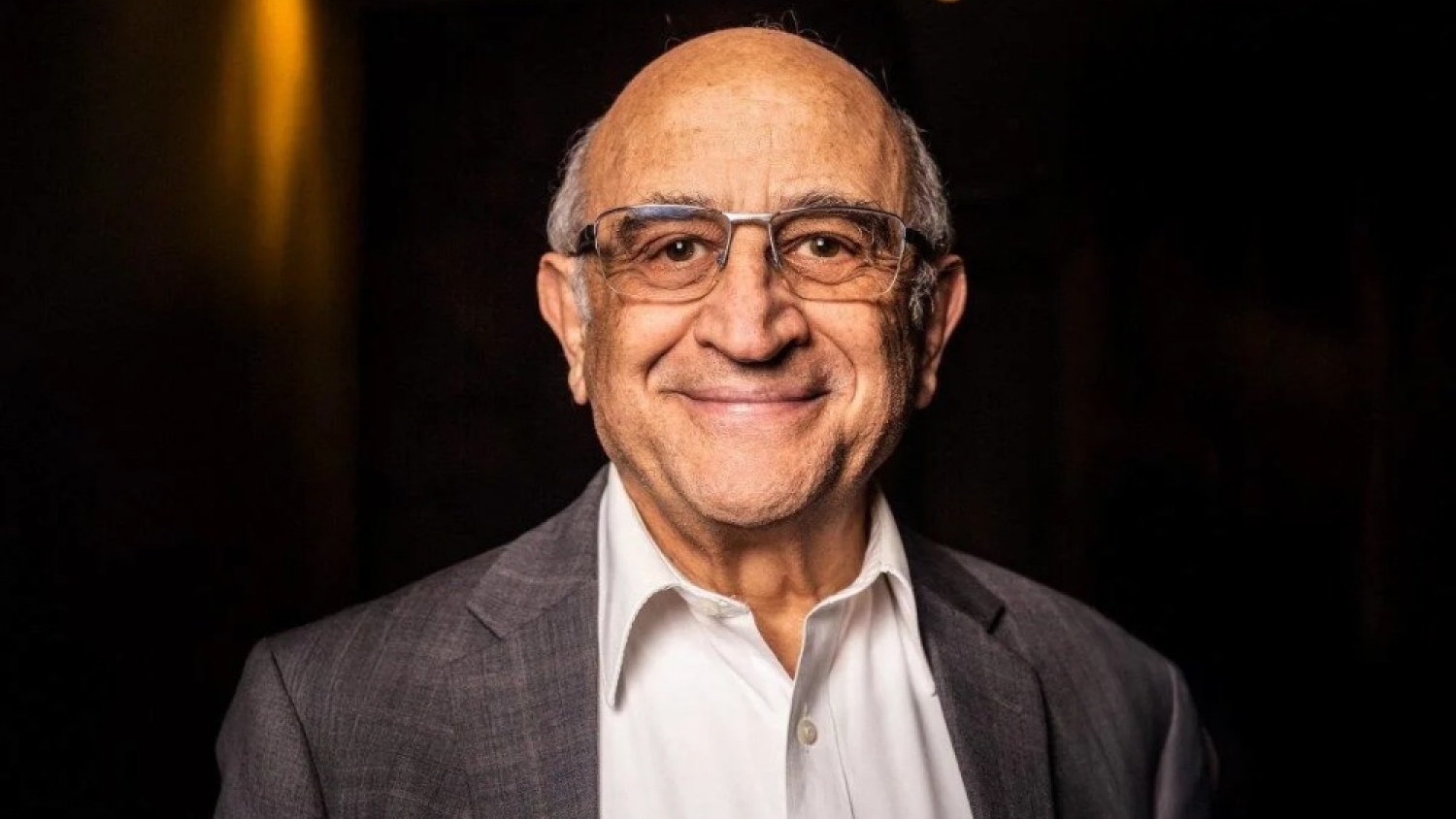 Germán Efromovich levanta la quiebra de Avian y planea retomar vuelos en Argentina