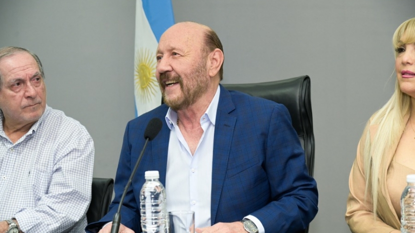 Anuncio de Insfrán: La provincia de Formosa desembolsará más de $65 mil millones para el pago de un bono extraordinario, sueldo y aguinaldo