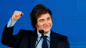 Financial Times elogia a Milei por frenar la inflación: “Controló las presiones crónicas sobre los precios”