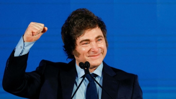 Financial Times elogia a Milei por frenar la inflación: “Controló las presiones crónicas sobre los precios”
