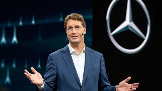 Mercedes-Benz vende su planta en Argentina y delega operaciones a inversores locales