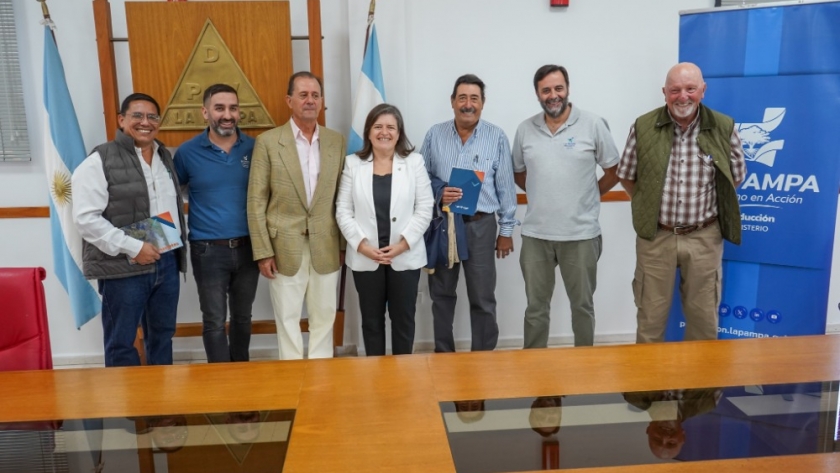 La Pampa lanzó una guía técnica para el manejo del fuego en el caldenal