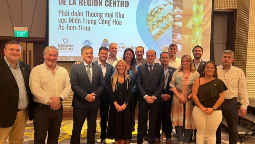 La provincia puso en valor la participación de empresas santafesinas en la misión comercial a Singapur y Vietnam