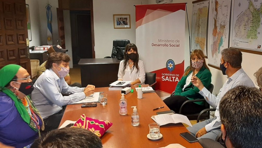 El Gobierno y el INAI articulan trabajo para comunidades indígenas