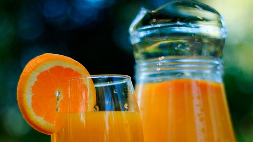 Cómo aprovechar limones y naranjas amargas sin valor comercial y elaborar jugos naturales agroecológicos