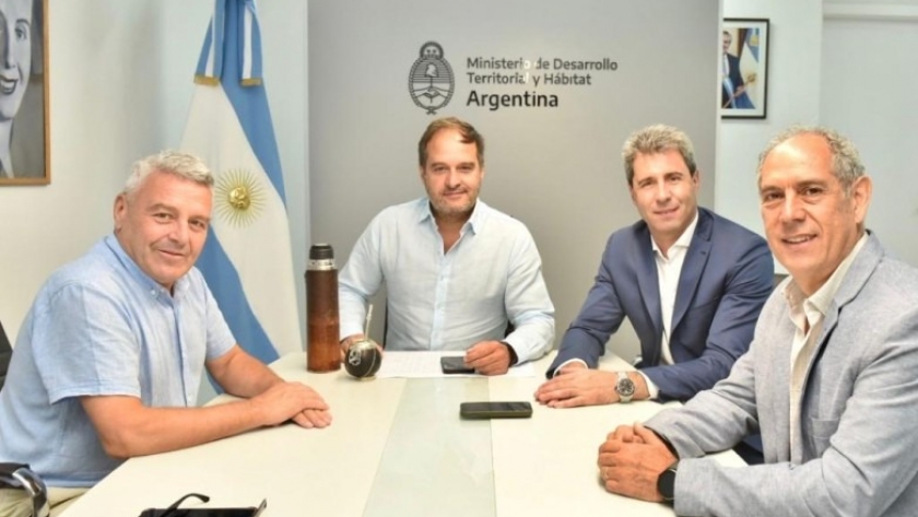 Uñac se reunió con el ministro de Desarrollo Territorial y Hábitat de la Nación, Santiago Maggiotti