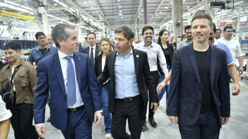 Kicillof participó de la puesta en marcha de una nave industrial de Toyota