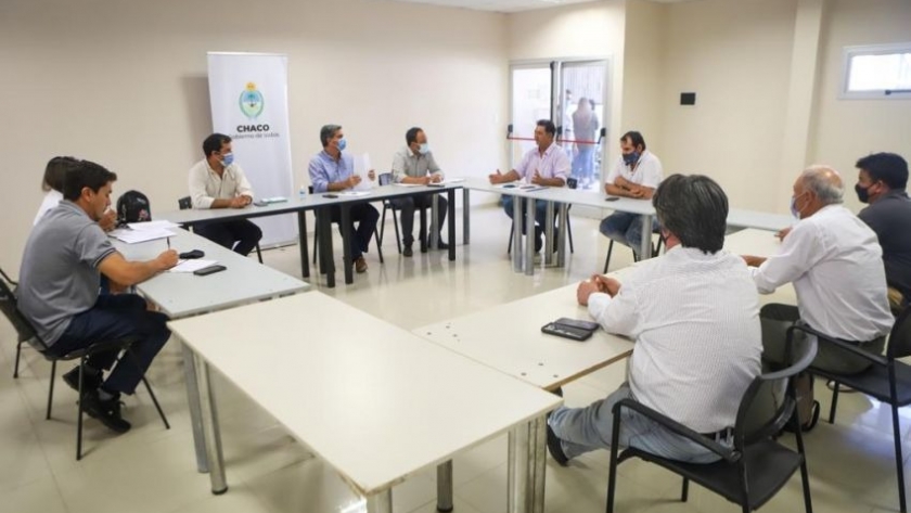Capitanich y consorcios rurales articulan plan de acción para el desarrollo de familias productoras