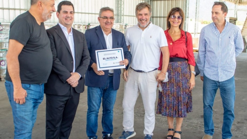 Empresa catamarqueña amplía su producción y genera más trabajo