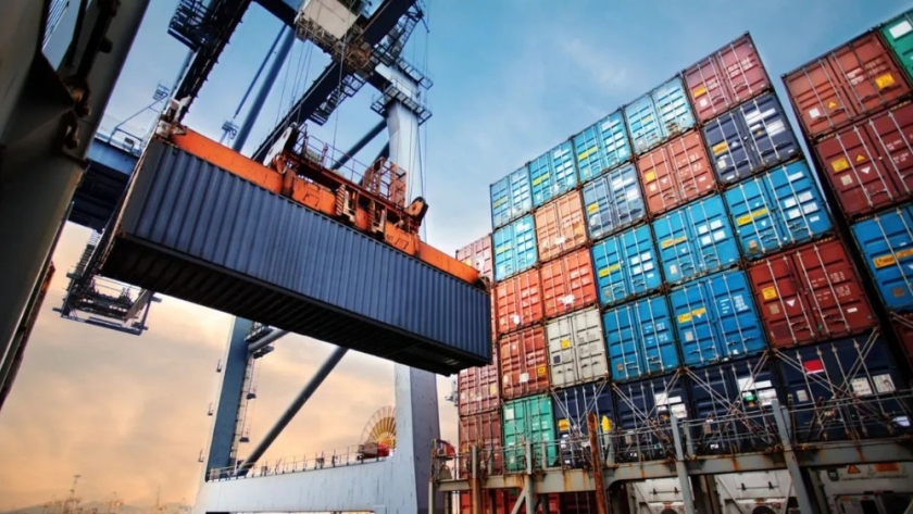 Superávit histórico: Argentina registra el saldo comercial más alto de su historia
