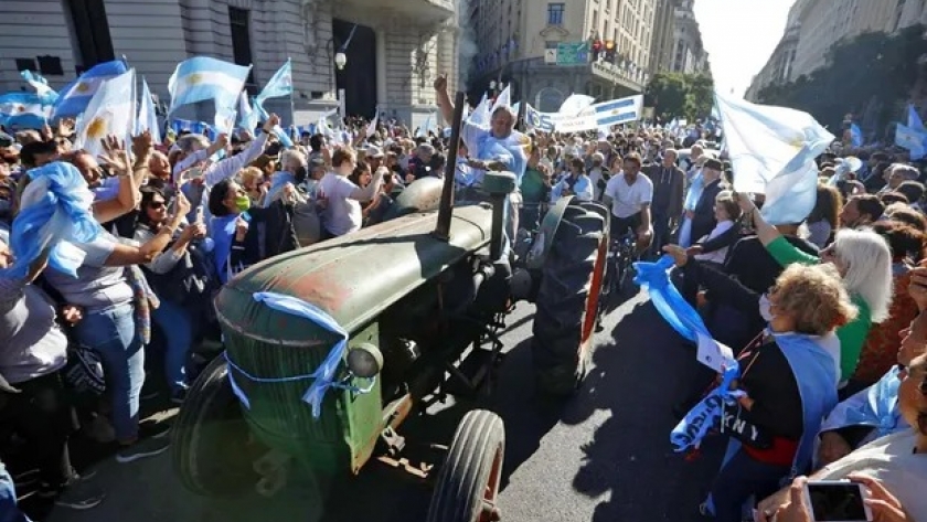 El campo lanza el Frente Legislativo Agropecuario, un bloque parlamentario con legisladores de todos los partidos: aspiran a tener 60 bancas