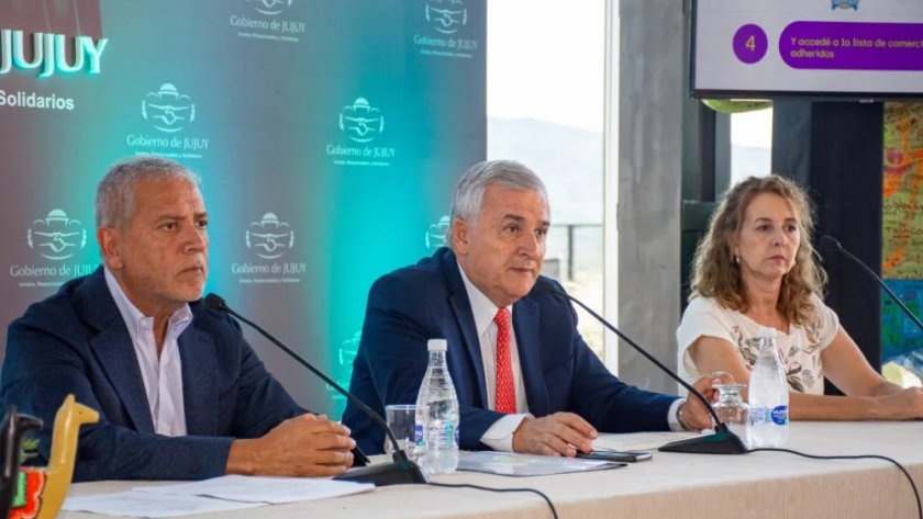 El gobernador Morales presentó el Acuerdo Escolar 2023