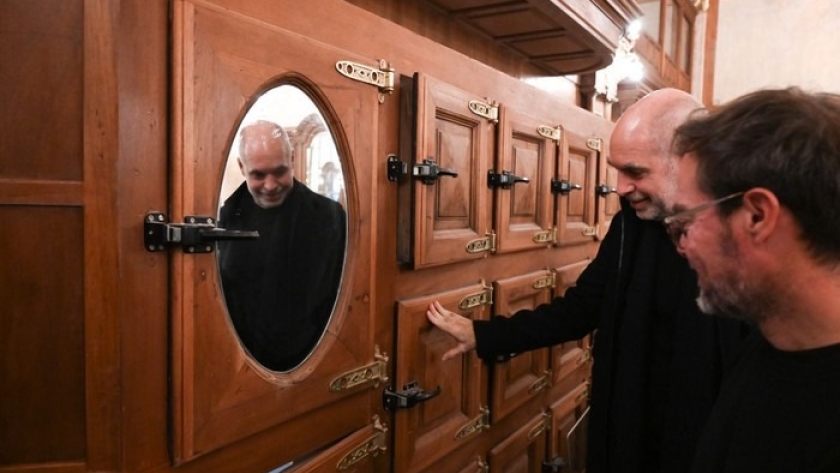 Rodríguez Larreta recorrió las obras de restauración de la Confitería La Ideal