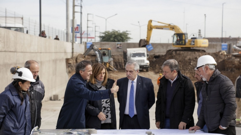 Alberto Fernández y Katopodis recorrieron obras en marcha en Almirante Brown