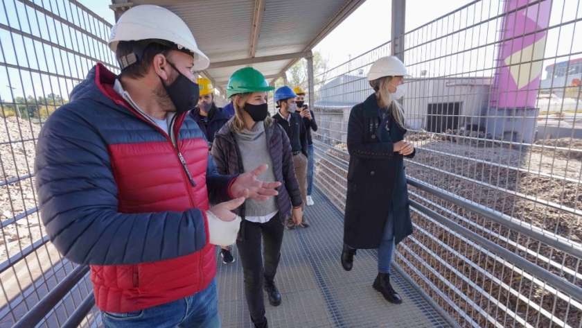 La Ciudad tiene un Centro de Reciclaje donde se procesan más de 3.100 toneladas de residuos diarios que de otro modo terminarían como basura