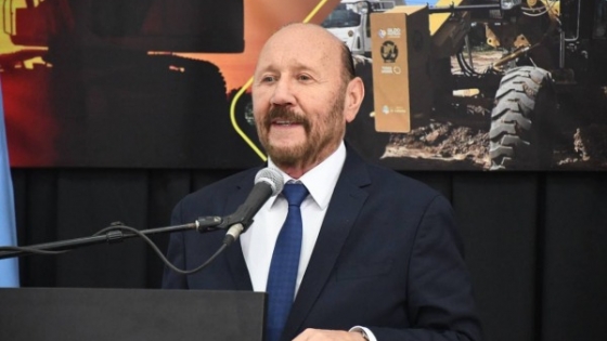 Insfrán destacó el compromiso de los trabajadores viales en su día