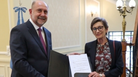 Omar Perotti recibió a la embajadora de España, María Jesús Alonso Jiménez