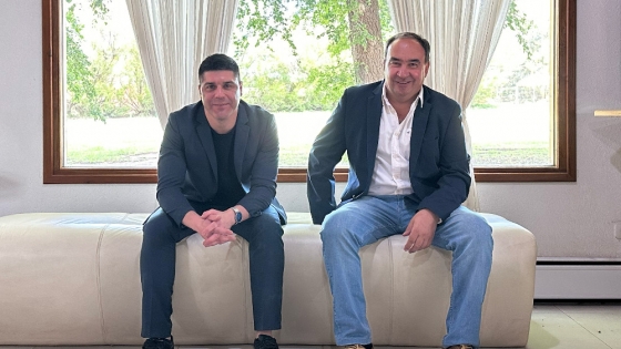 Innovación láctea en marcha: lácteos La Familia Retorto abre su planta y presenta la nueva leche en sachet