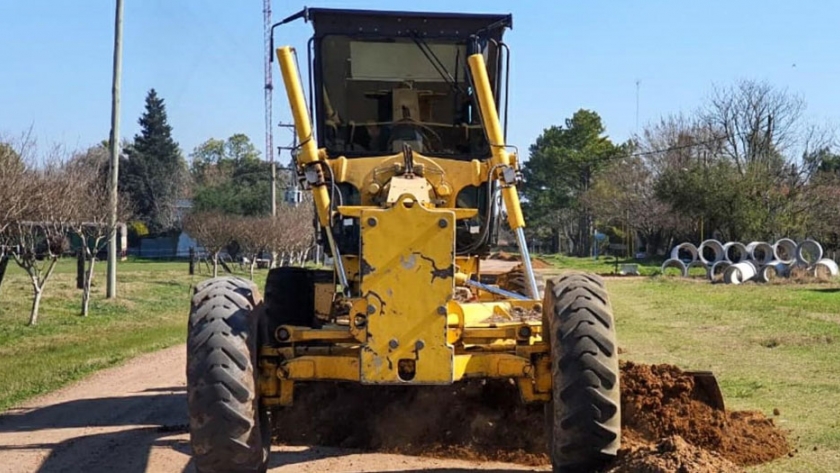 Mejoran caminos productivos del departamento Gualeguaychú