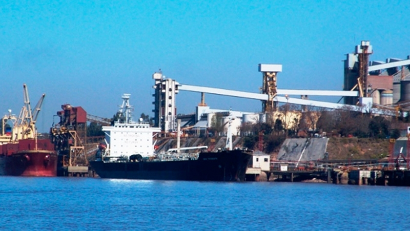 NEA: Plantean la falta de desarrollo portuario para optimizar el transporte de cargas en la región