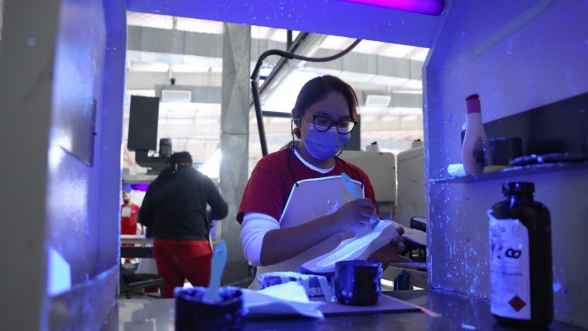 Con empleo en niveles récord, la producción industrial creció en marzo