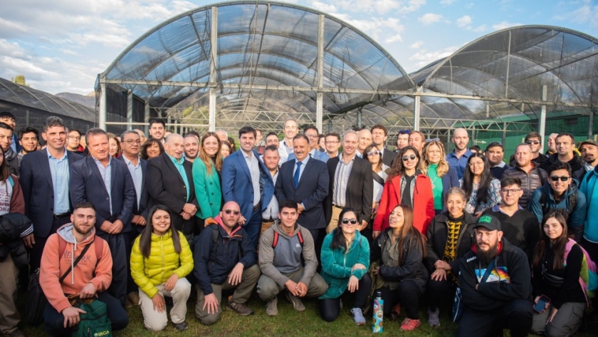 “La Rioja entiende que el cannabis es una oportunidad para generar trabajo, formación y que las economías regionales tomen fuerza”