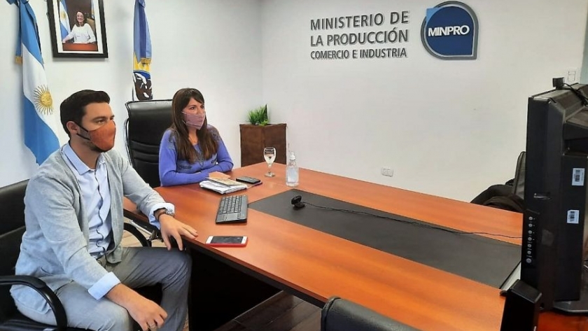 Santa Cruz participó del anuncio de una asistencia de más de $131 millones del Programa de Competitividad de Economías Regionales