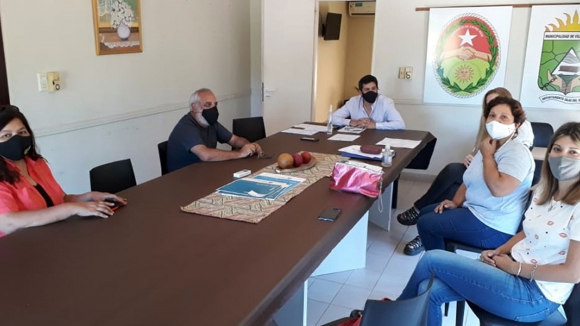 Producción continúa trabajando junto a pequeños productores de Islas
