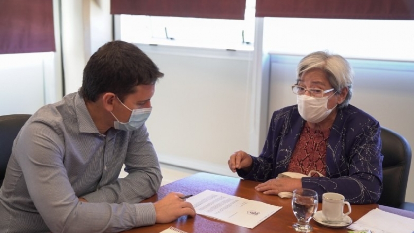 El ministro de Producción recibió a la Federación Agraria del Oeste