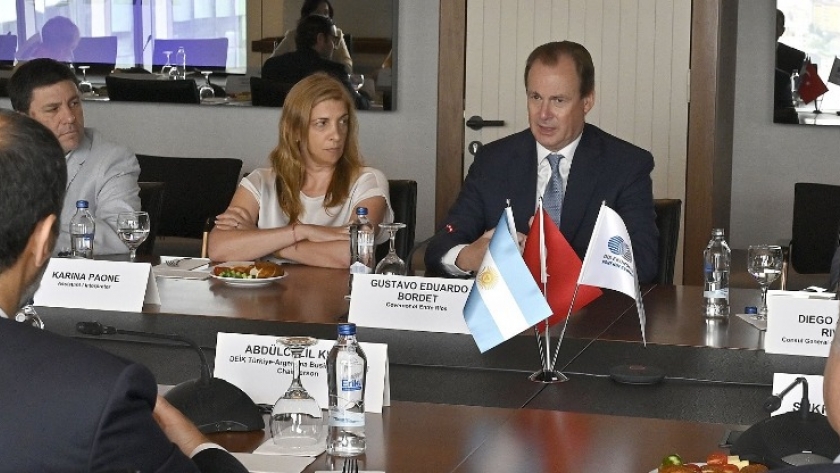 Interesa a Turquía la industria farmacéutica y los cítricos entrerrianos
